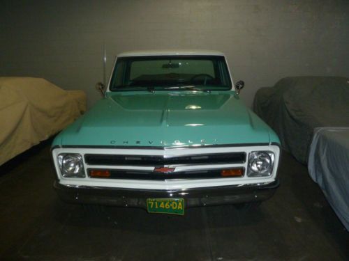 1968 chevrolet c-10 pick up truck