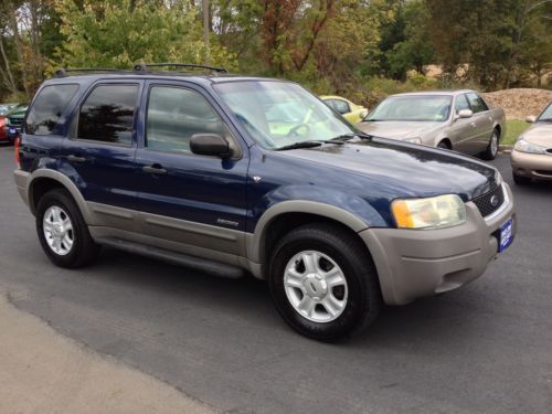 No reserve nr 4x4 2002 ford escape runs great clean body great new tires cold ac