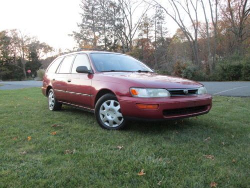 1993 toyota corolla wagon5, loaded. speed, look-runs-drives great. rare find!!!