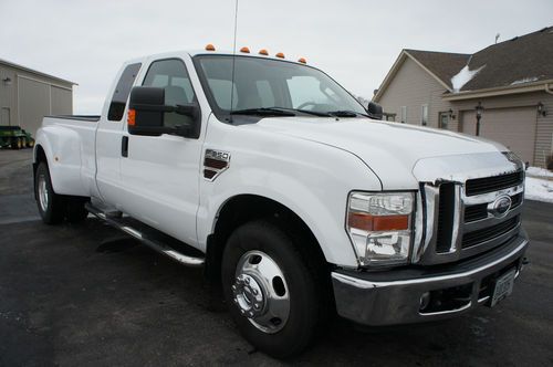 2008 ford f350 dually, 61,800 miles, lariat, 6.4l, newer tires, low reserve!!!