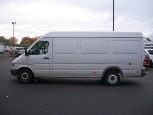 2006 dodge sprinter 2500 cargo van diesel no reserve