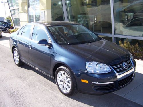 2010 volkswagen jetta se sedan 4-door 2.5l