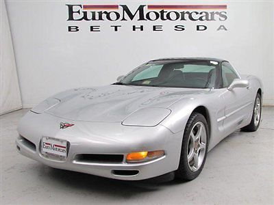 Corvette silver 2000 00 six 6 speed manual chevy chevrolet coupe vette vet low