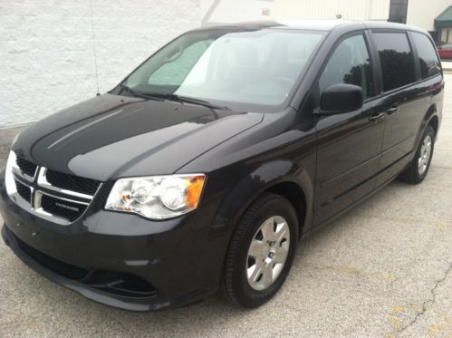 2012~dodge grand caravan~stowngo~rear a/c~2nd row windows go down~extra clean!!!