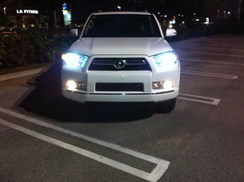 2010 Toyota 4Runner Limited Sport Utility 4-Door 4.0L, image 4