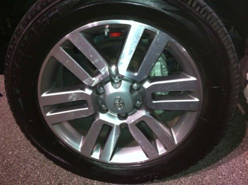 2010 Toyota 4Runner Limited Sport Utility 4-Door 4.0L, image 20