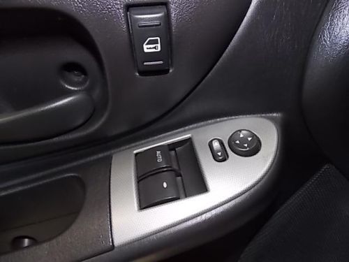 SS Coupe 5.3L Sunroof Power Seat Black Leather 6 Speakers AM/FM radio ABS brakes, image 22