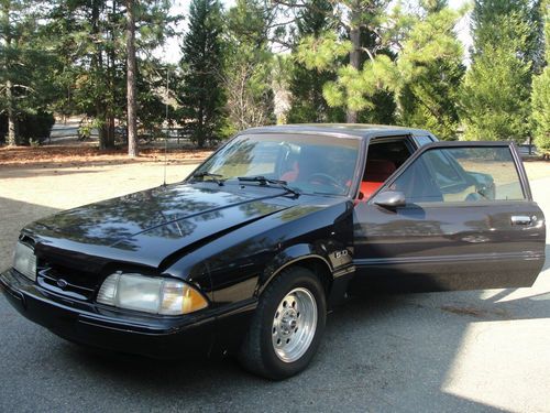 1988 ford mustang lx sedan 2-door 5.0l,  331 stroker, manual t56 6speed,  4.10 g