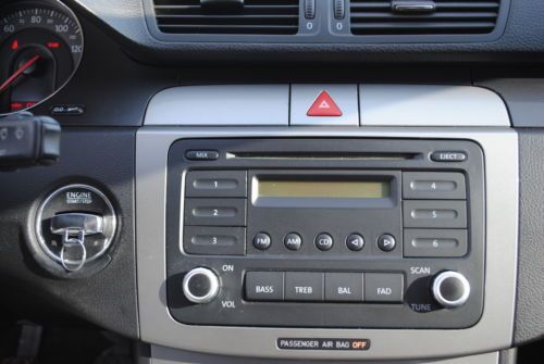 2006 Volkswagen Passat 2.0T Sedan 4-Door 2.0L manual 6 sp, US $6,700.00, image 15