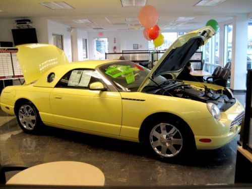 2002 ford thunderbird w/hardtop conv deluxe inspiration yellow