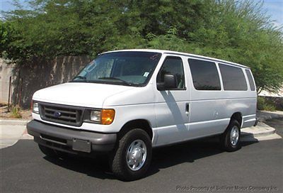 Ford e350  15 passenger van 5.4 v8 with advance trac rsc 1 owner car fax