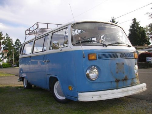 1973 vw bus with factory sunroof