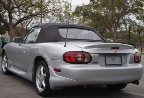 2002 MAZDA MX-5 MIATA 1.8L 4Cyl, AUT TRANS, CONVERTIBLE SOFT TOP, NO RESERVE.,, image 8