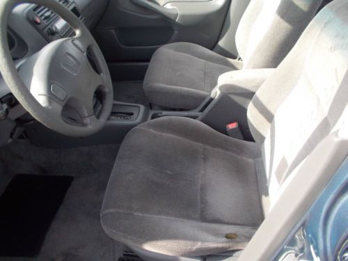 1998 Honda Civic, NO RESERVE, image 3
