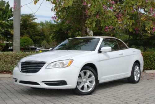 2011 Chrysler 200 Touring Convertible 11K MILES UConnect Bluetooth MP3 CD USB, US $17,950.00, image 6