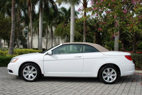 2011 Chrysler 200 Touring Convertible 11K MILES UConnect Bluetooth MP3 CD USB, US $17,950.00, image 8