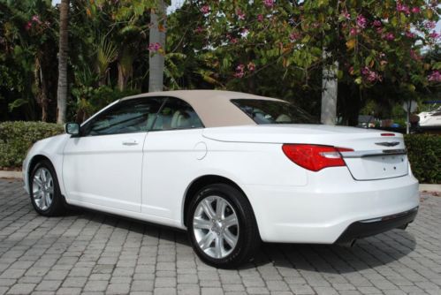 2011 Chrysler 200 Touring Convertible 11K MILES UConnect Bluetooth MP3 CD USB, US $17,950.00, image 9