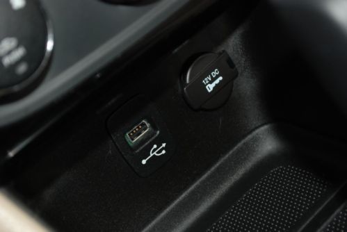 2011 Chrysler 200 Touring Convertible 11K MILES UConnect Bluetooth MP3 CD USB, US $17,950.00, image 73