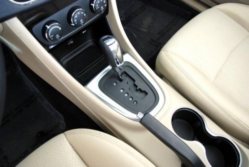 2011 Chrysler 200 Touring Convertible 11K MILES UConnect Bluetooth MP3 CD USB, US $17,950.00, image 74