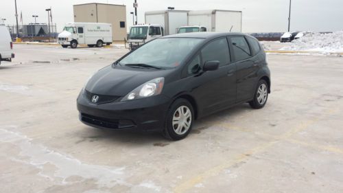 2009 honda fit  &gt;&gt;&gt;&gt;.....no reserve....&lt;&lt;&lt;&lt; original owner! full service history