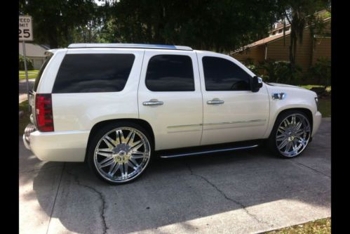 2009 custom chevy tahoe on 28 inch asanti