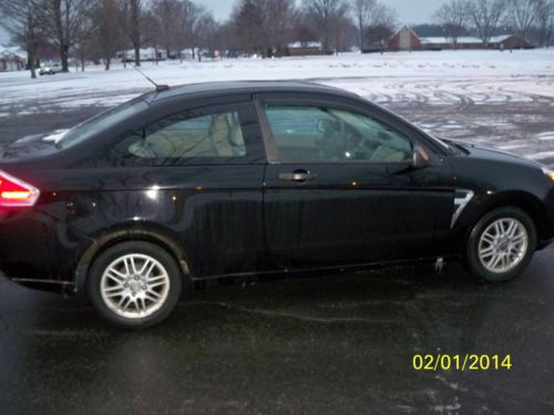 2008 ford focus se coupe 2-door 2.0l