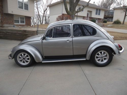 1968 volkswagen beetle with factory sunroom