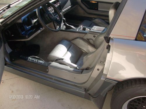 1986 Chevrolet Corvette Base Hatchback 2-Door 5.7L, image 8