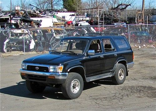 Last year '95 sr5 v6 4runner  low miles excellent condition  53 pics  no reserve