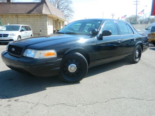 2006 ford crown victoria police interceptor sedan 4-door 4.6l