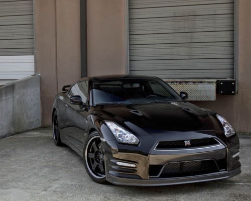 2012 nissan gt-r black edition coupe 2-door 3.8l