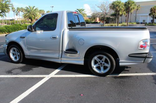 2000 ford f-150 lightning standard cab pickup 2-door 5.4l