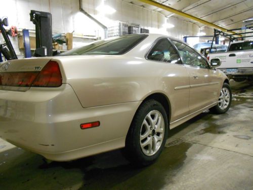 2002 Honda Accord EX 2 Door, image 5