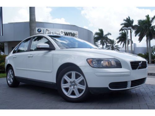 2007 volvo s40 2.4i front wheel drive sunroof clean carfax 1 owner florida car
