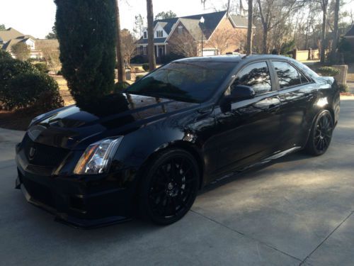 2011 cadillac cts v sedan 4-door 6.2l