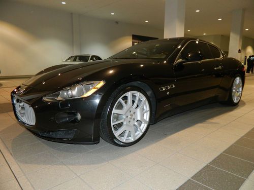 2011 maserati granturismo base coupe 2-door 4.2l mint/beverlyhills/ca/car