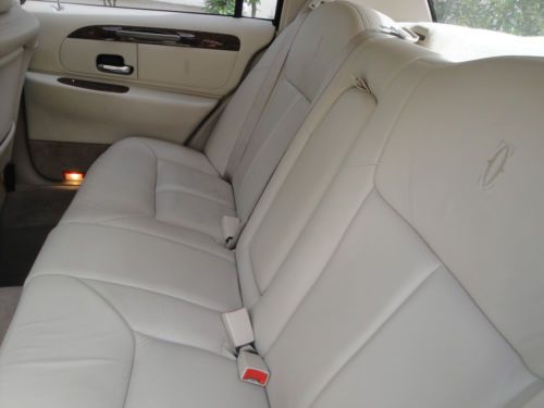 2002 Lincoln Town Car Cartier L Sedan 4-Door 4.6L, US $7,550.00, image 4