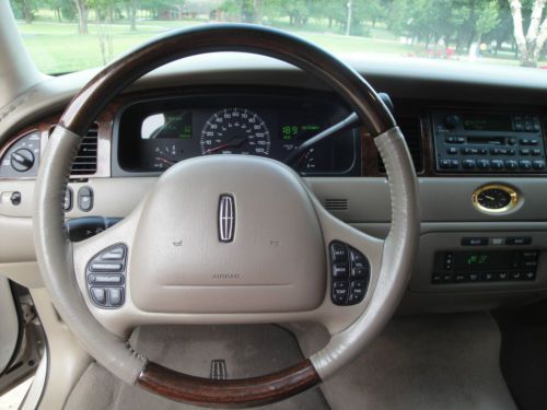 2002 Lincoln Town Car Cartier L Sedan 4-Door 4.6L, US $7,550.00, image 15