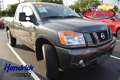 Nissan titan 4wd swb pro-4x low miles 2 dr king cab truck automatic 5.6l dohc 32