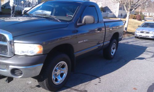 Dodge ram 1500 4x4 regular cab 2002