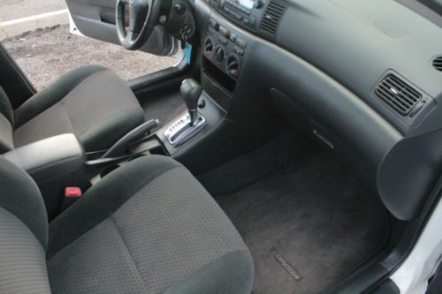 2006 Toyota Corolla S Sedan 4-Door 1.8L, image 8