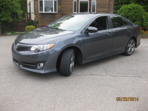 2012 toyota camry se 3.5l v6 loaded - nav, premium, camera, leather, ipod, apps
