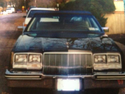 1980 buick riviera base coupe 2-door 5.0l
