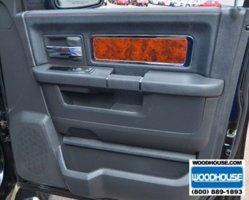 Cummins diesel 6.7L 4x4 tow hooks tow hitch nav 4WD 5th wheel hitch leather, image 16