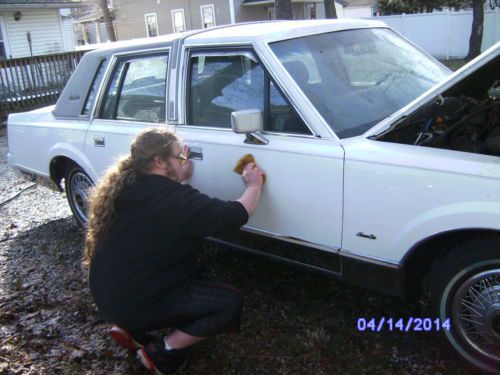 1987 Ghost White Lincoln Town Car Signature Sedan 4-Door 5.0L, US $7,500.00, image 13