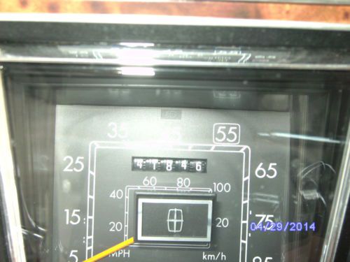 1987 Ghost White Lincoln Town Car Signature Sedan 4-Door 5.0L, US $7,500.00, image 23