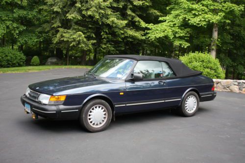 93 saab 900s conv. 86k miles 2 year old 5 spd man. trans. interior needs tlc