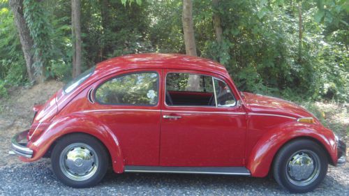 Volkswagen beetle 1972 dependable daily driver!!