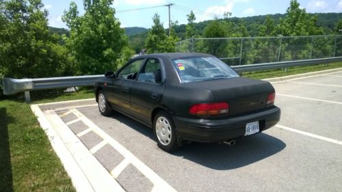 1999 subaru impreza l sedan 4-door 2.2l  ** no reserve**