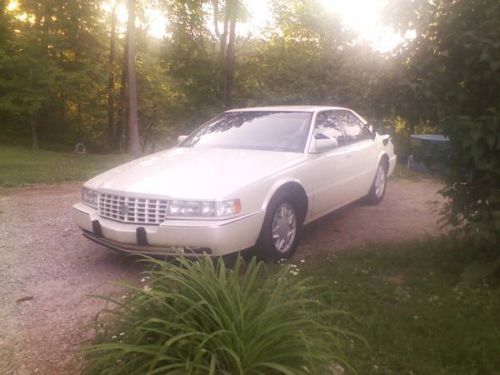 1995 cadillac seville sts sedan 4-door 4.6l